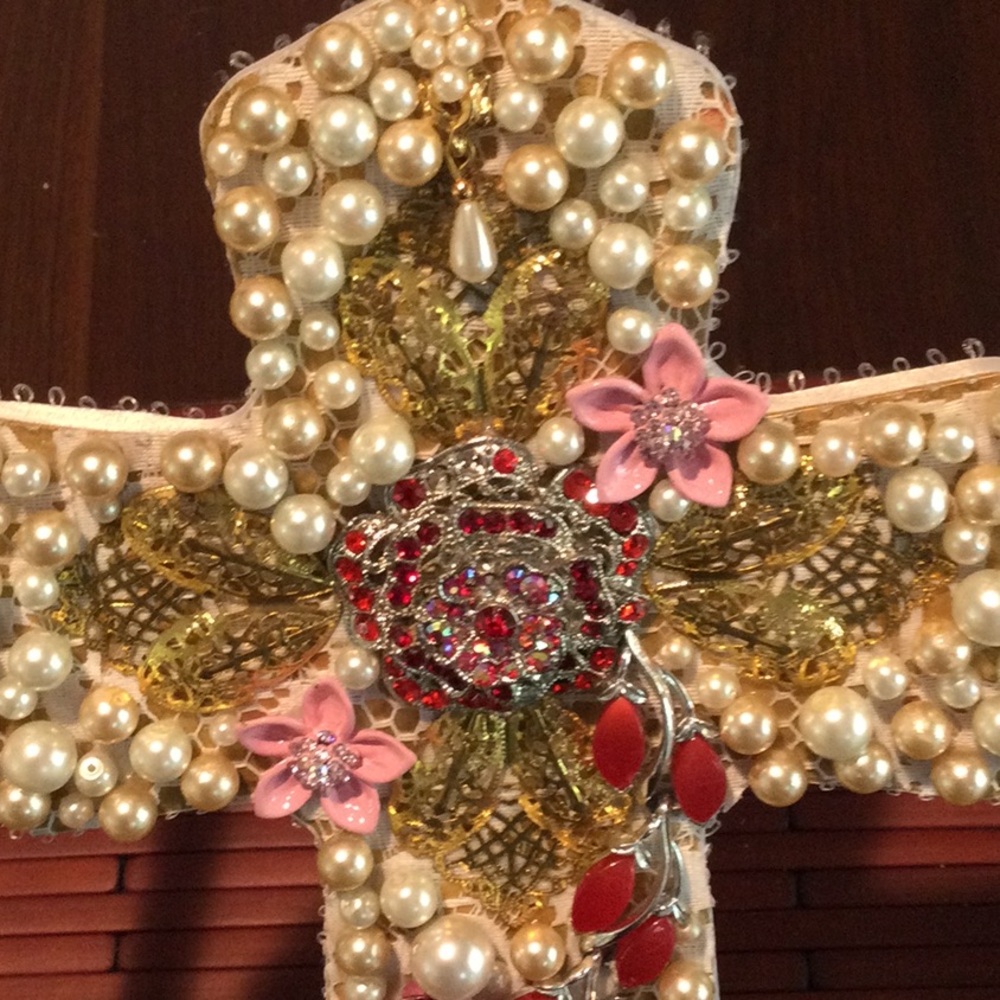Cross - Picture 2 of 4